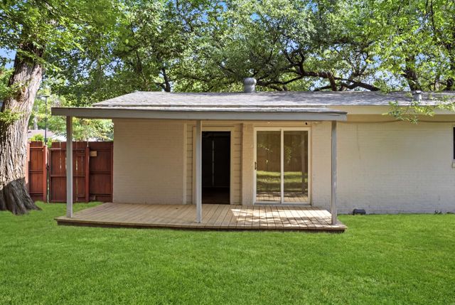 6220 Franwood Terrace, Fort Worth, TX 76112