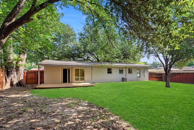 6220 Franwood Terrace, Fort Worth, TX 76112