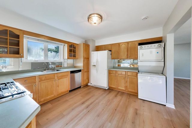 5705 Aubrey Terrace, Downers Grove, IL 60516