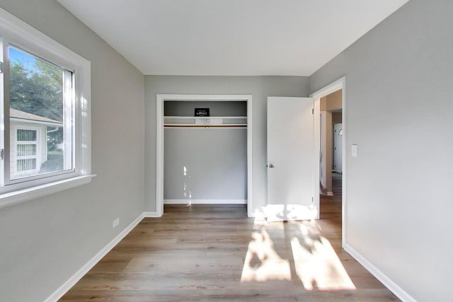 5705 Aubrey Terrace, Downers Grove, IL 60516