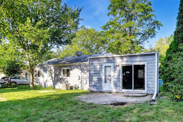 5705 Aubrey Terrace, Downers Grove, IL 60516