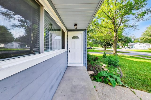 5705 Aubrey Terrace, Downers Grove, IL 60516