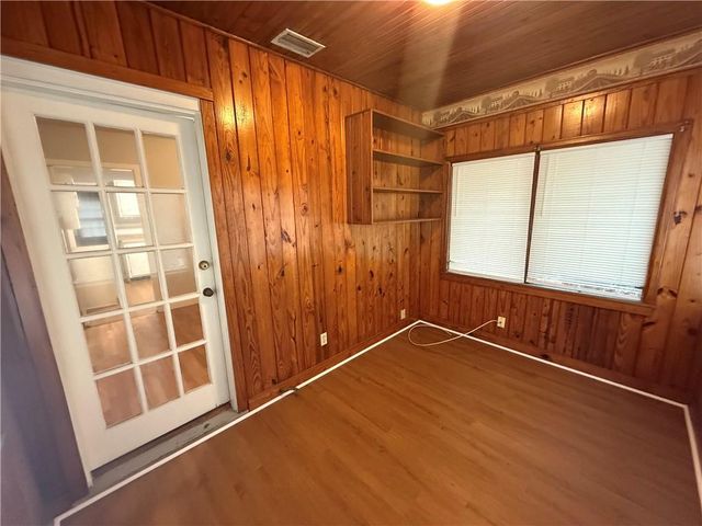 120 Paris Avenue, Mobile, AL 36606