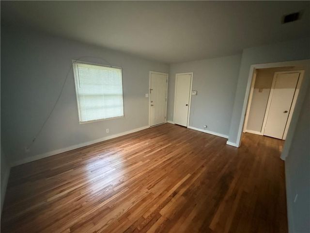 120 Paris Avenue, Mobile, AL 36606