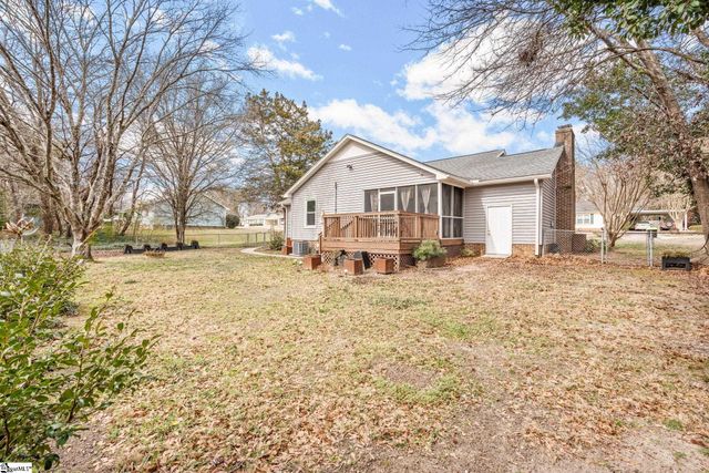 3 Buckingham Way, Taylors, SC 29687