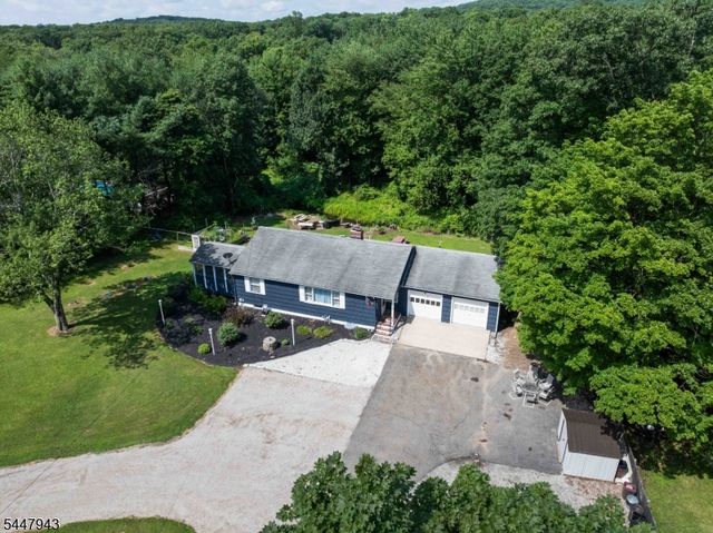 274 Weaver Rd, West Milford Twp., NJ 07480