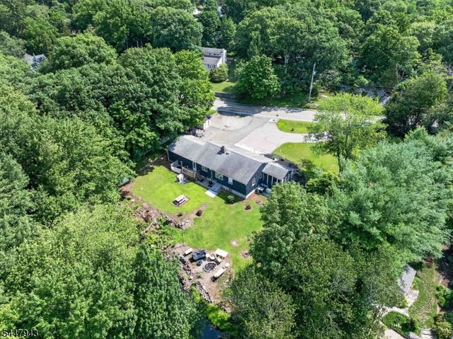 274 Weaver Rd, West Milford Twp., NJ 07480