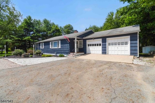274 Weaver Rd, West Milford Twp., NJ 07480