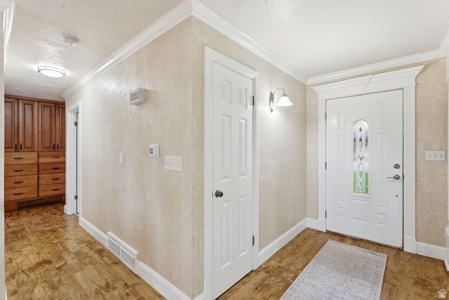 11404 S HIGH MESA DR, Sandy, UT 84092