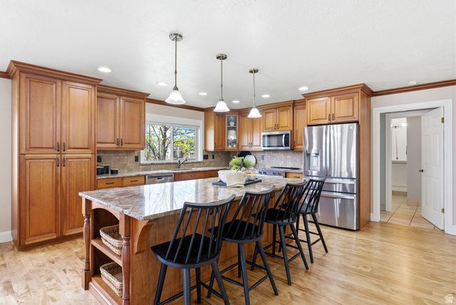 11404 S HIGH MESA DR, Sandy, UT 84092