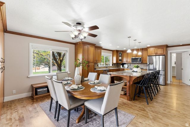 11404 S HIGH MESA DR, Sandy, UT 84092