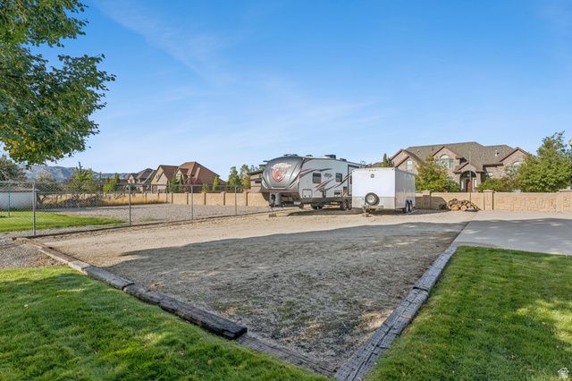 11404 S HIGH MESA DR, Sandy, UT 84092