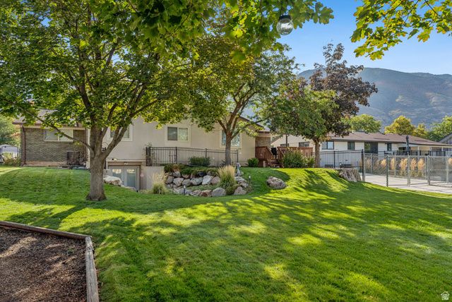 11404 S HIGH MESA DR, Sandy, UT 84092