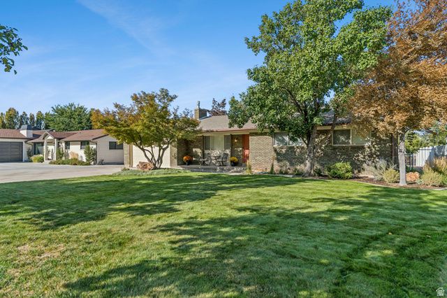 11404 S HIGH MESA DR, Sandy, UT 84092