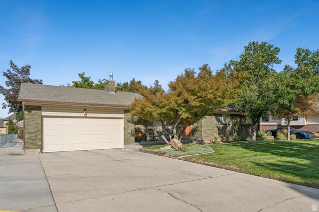 11404 S HIGH MESA DR, Sandy, UT 84092