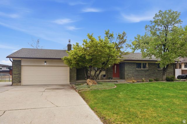 11404 S HIGH MESA DR, Sandy, UT 84092