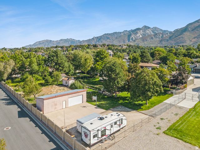 11404 S HIGH MESA DR, Sandy, UT 84092