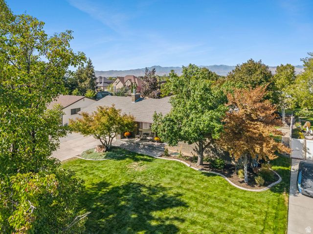 11404 S HIGH MESA DR, Sandy, UT 84092