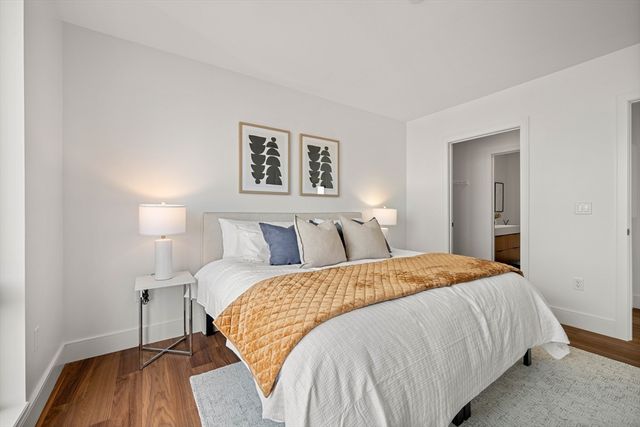 1515 Commonwealth Ave 610, Boston, MA 02135