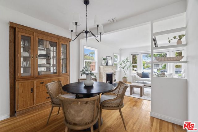 7500 Denrock Avenue, Los Angeles, CA 90045