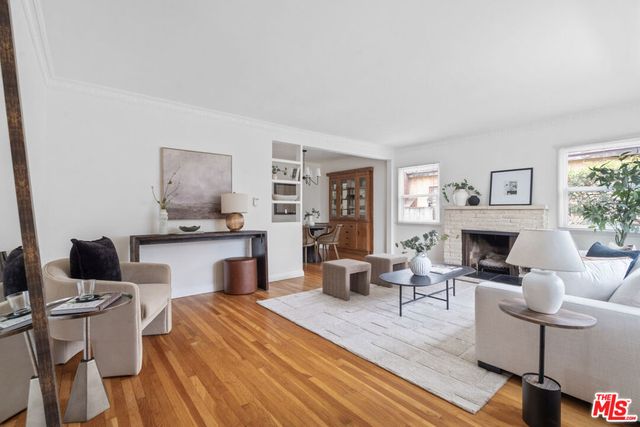 7500 Denrock Avenue, Los Angeles, CA 90045