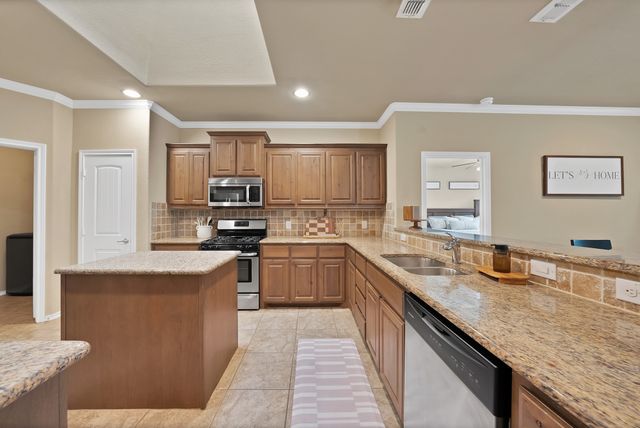 5003 Audie Court, Arlington, TX 76001