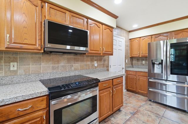 10619 Frederick Pike 10619 Frederick Pike, Vandalia, OH 45377