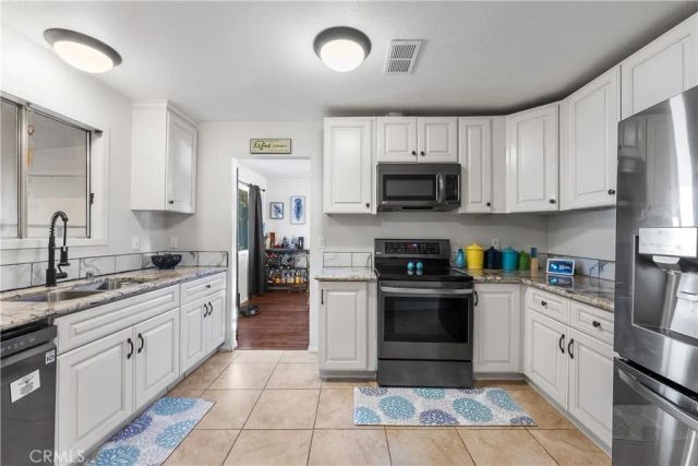 13336 Clement, Edwards, CA 93523