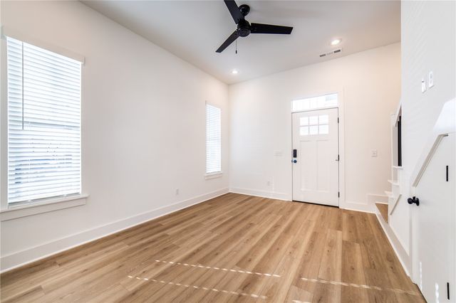 652 W Price Avenue, Springdale, AR 72764