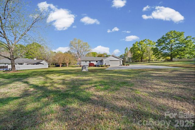1235 Virginia Dare Drive, Rock Hill, SC 29730