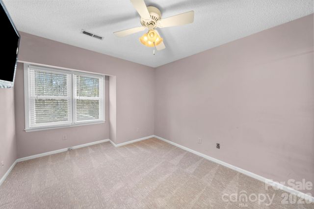 529 Catspaw Road, Statesville, NC 28677