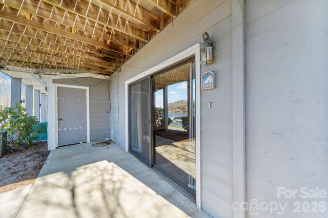 529 Catspaw Road, Statesville, NC 28677