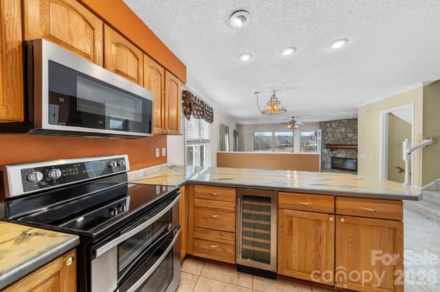 529 Catspaw Road, Statesville, NC 28677