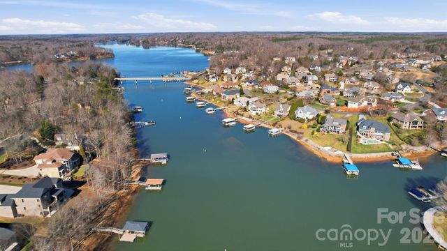 529 Catspaw Road, Statesville, NC 28677