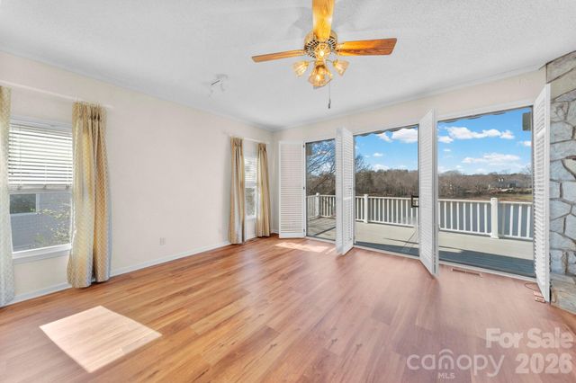 529 Catspaw Road, Statesville, NC 28677