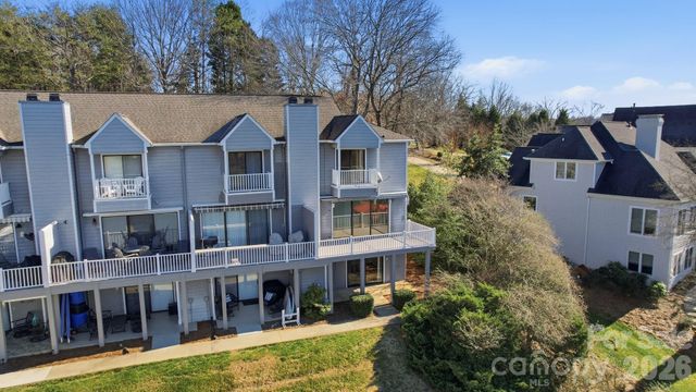 529 Catspaw Road, Statesville, NC 28677