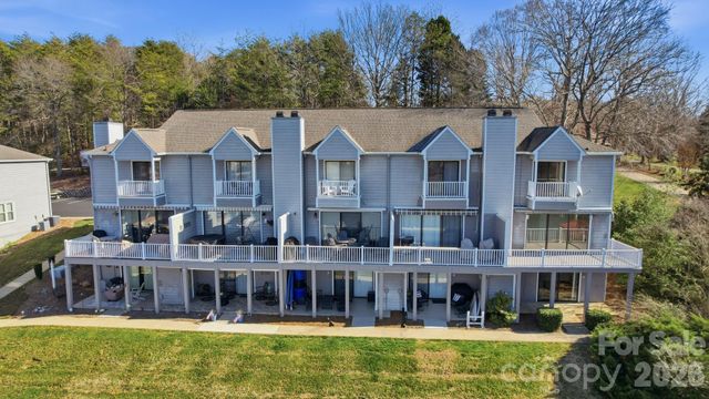 529 Catspaw Road, Statesville, NC 28677
