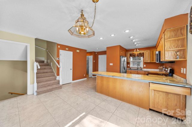 529 Catspaw Road, Statesville, NC 28677