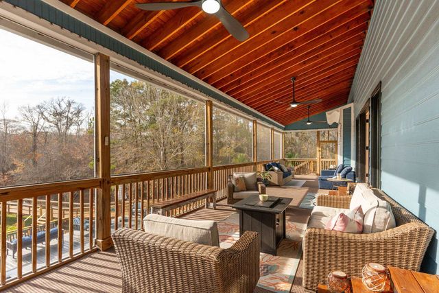 269 Belladonna Ct., Georgetown, SC 29440