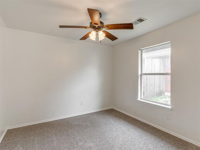 6020 SE 82nd Circle, Oklahoma City, OK 73135