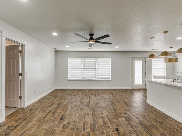 6020 SE 82nd Circle, Oklahoma City, OK 73135