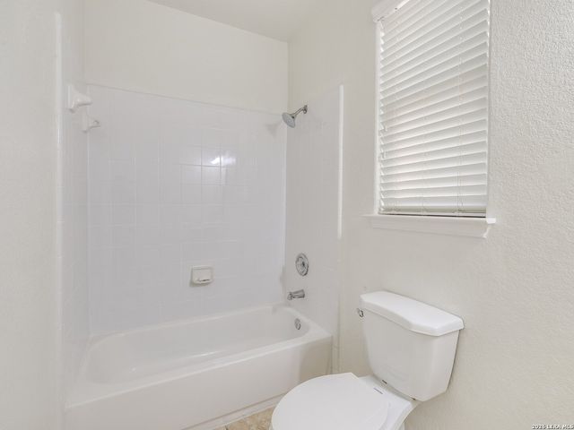 24822 CATALAN CLIFF, San Antonio, TX 78261