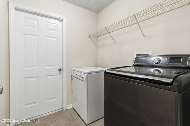 599 Estes Avenue SW, Palm Bay, FL 32908