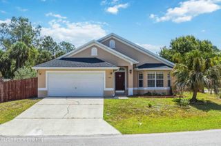 599 Estes Avenue SW, Palm Bay, FL 32908
