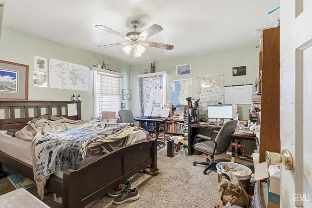 3318 Pioneer Drive, Bakersfield, CA 93306