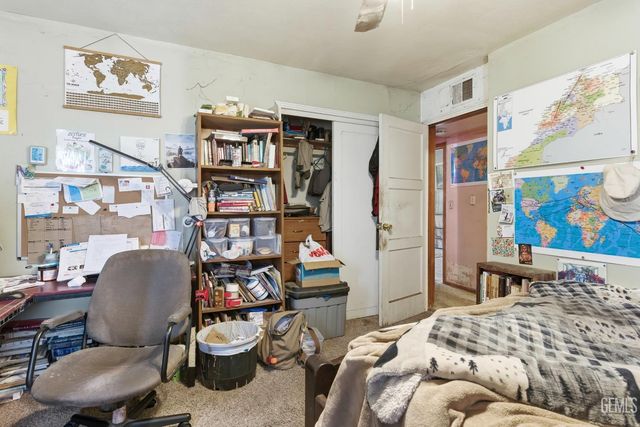 3318 Pioneer Drive, Bakersfield, CA 93306