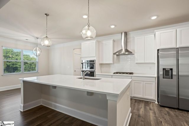 318 Carriage Hill Drive, Easley, SC 29642