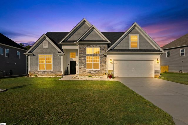 318 Carriage Hill Drive, Easley, SC 29642