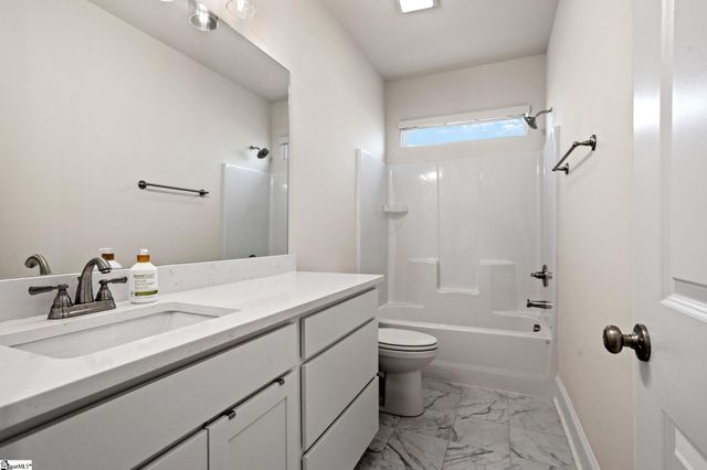 318 Carriage Hill Drive, Easley, SC 29642