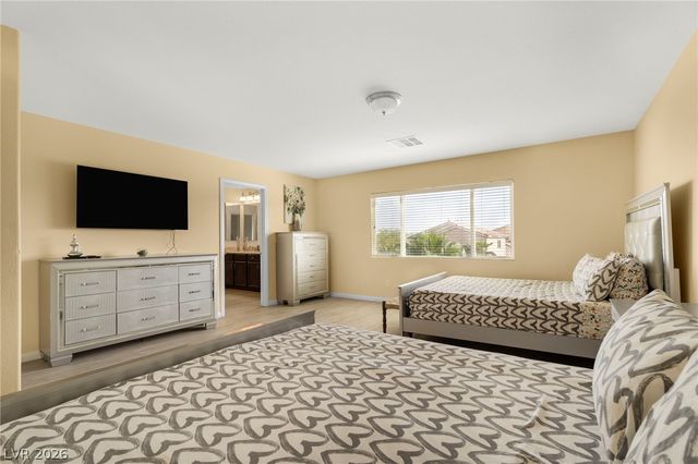 6849 Philharmonic Avenue, Las Vegas, NV 89139